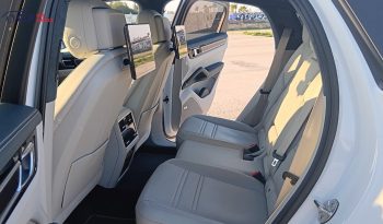 
										Porsche Cayenne E-Hybrid Coupé Platinum Edition full									