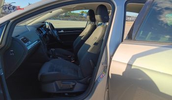 
										VW Golf 1.5 Highline full									