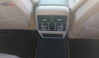 
										Porsche Cayenne E-Hybrid Coupé Platinum Edition full									